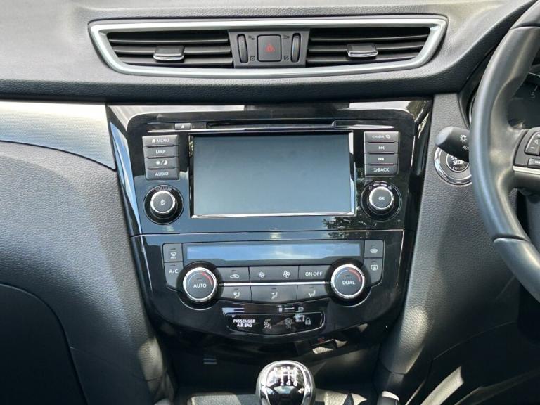 2020 Nissan Qashqai 1.3 DIG-T TEKNA PLUS 5DR Manual Hatchback Petrol Manual