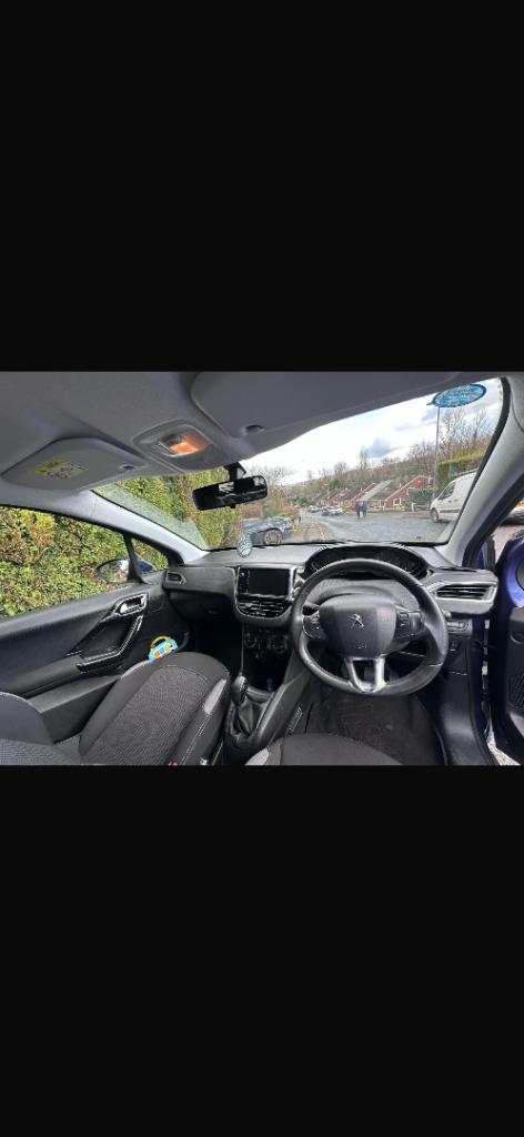 Peugeot, 208, Hatchback, 2016, Manual, 1199 (cc), 5 doors