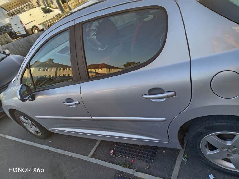 Peugeot, 207, Hatchback, 2008, Manual, 1360 (cc), 5 doors