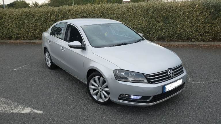 Volkswagen, PASSAT, Saloon, 2012, Semi-Auto, 1968 (cc), 4 doors