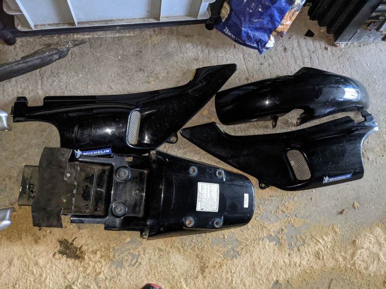 Honda dominator 650 fuel tank bodywork