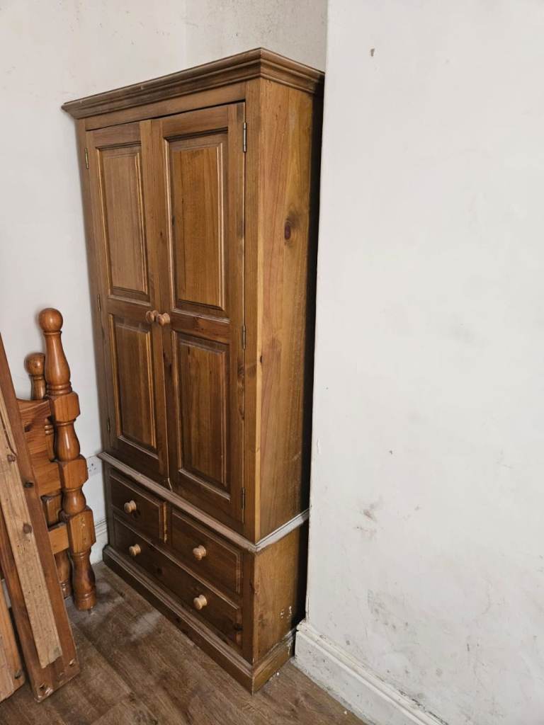 room furniture 