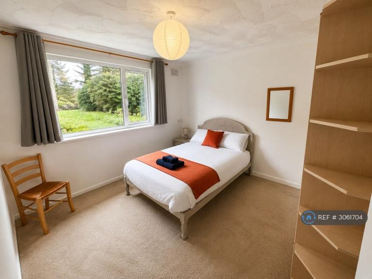 5 bedroom house in Pellew Road, Falmouth, TR11 (5 bed) (#3061704)