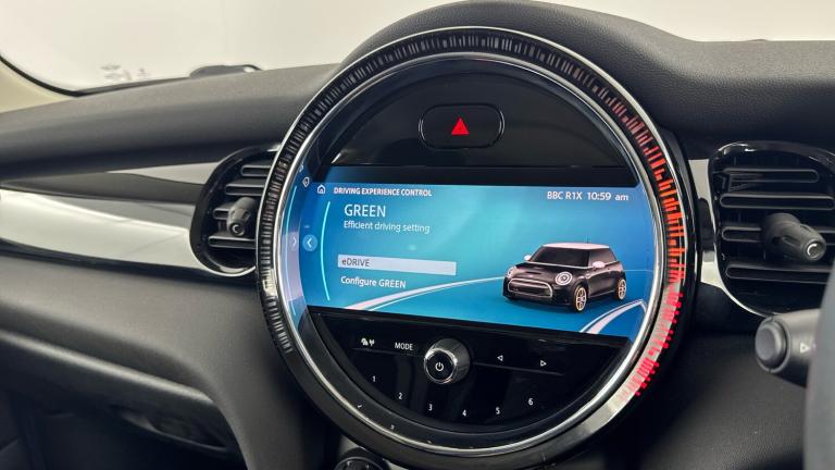 2021 MINI Hatch 135kW Cooper S Level 1 33kWh 3dr Auto HATCHBACK ELECTRIC Automatic