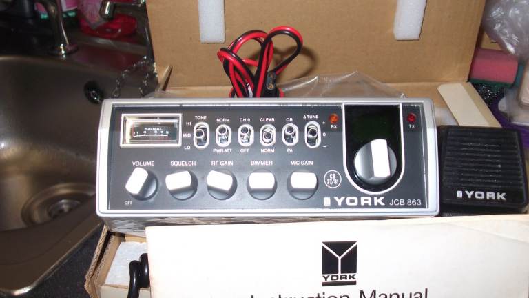 CB RADIO