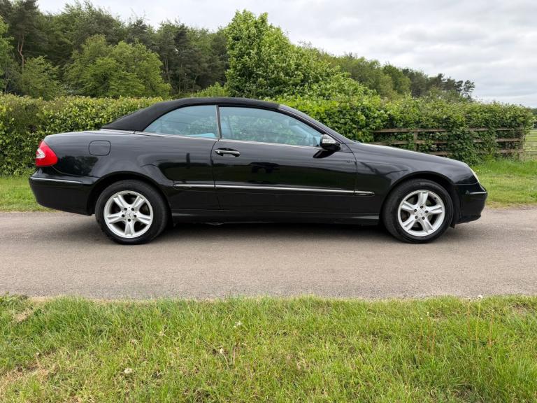 2004 Mercedes-Benz CLK 320 Avantgarde 2dr Tip Auto CONVERTIBLE Petrol Automatic