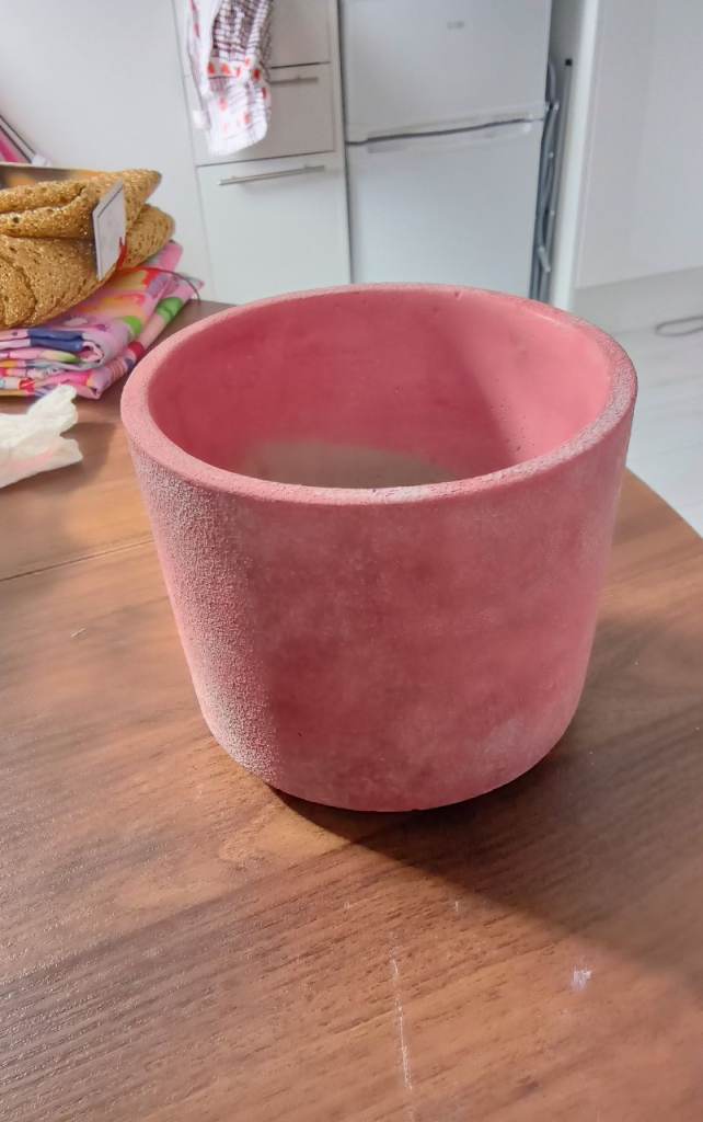 Small cute dusty rose plant pot 11 cm diameter 