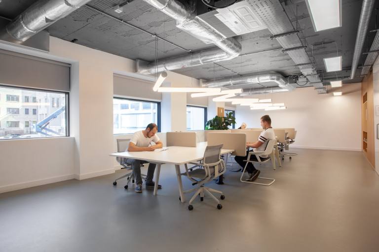 Birmingham - B3 3HN \ Flexible Coworking Desk Space Available