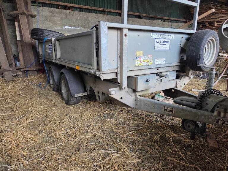 Ifor Williams 10x5"6 tipping trailer 