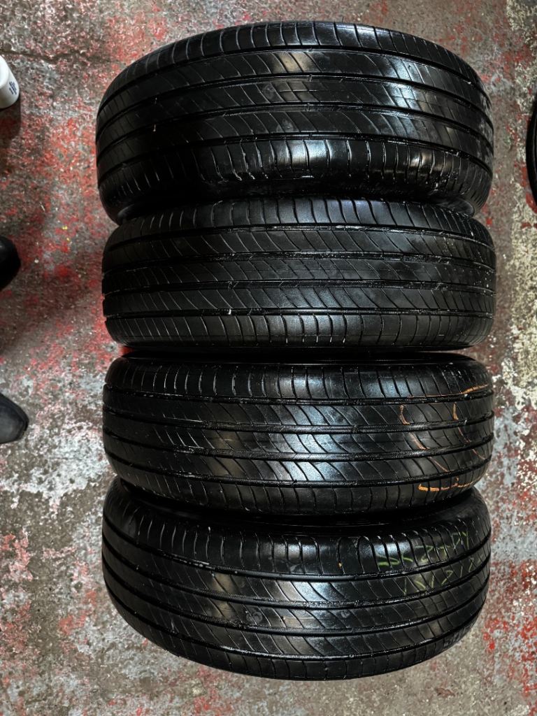 215/65/17 X4 Michelin Primacy 4 6+mm Free Fitting & Balancing Included