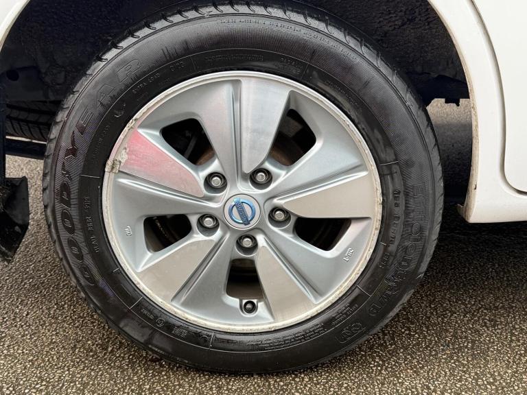 2020 Nissan e-NV200 40kWh Tekna Auto SWB 5dr (Quick Charge) PANEL VAN Electric Automatic