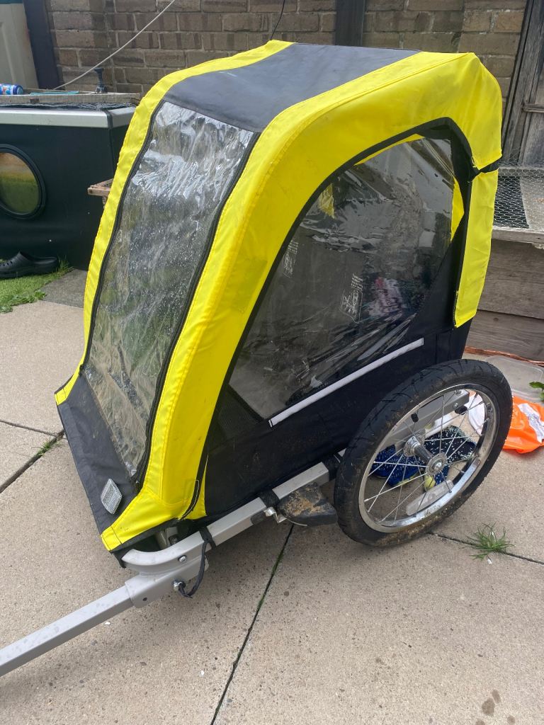 Kids bike trailer 