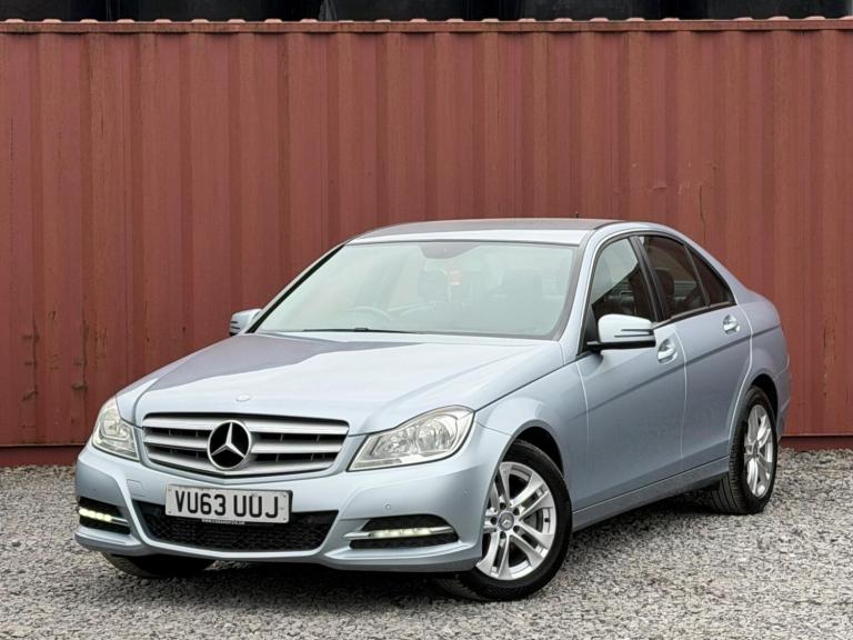 2013 Mercedes-Benz C Class 2.1 C220 CDI Executive SE G-Tronic+ Euro 5 (s/s) 4dr SALOON Diesel Aut...