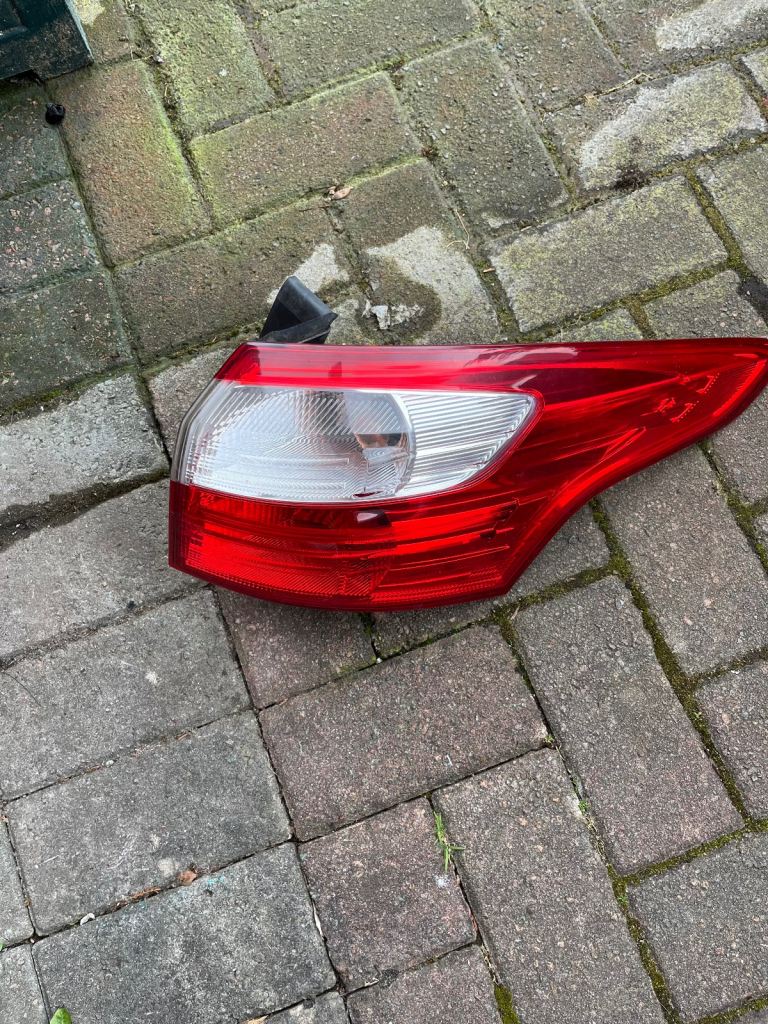 Ford focus rear lamp units