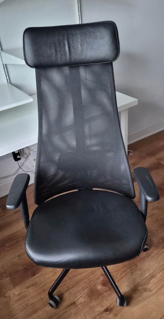 IKEA Järvfjället Adjustable Gaming/Office Desk Chair with Armrests Black