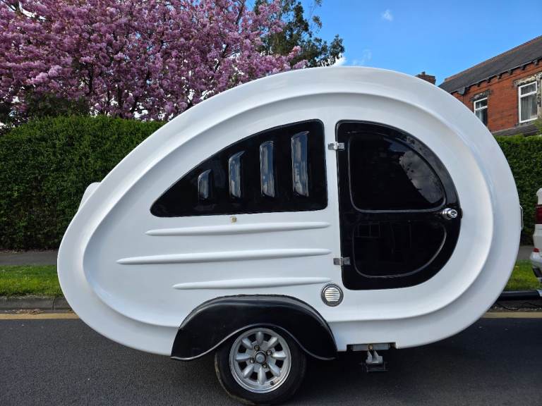 stunning lightweight fibreglass Tearpod  2012