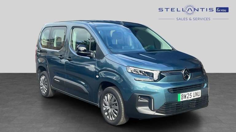 2025 Citroen Berlingo 52kWh PLUS M MPV 5dr Electric Auto (11kW Charger) (136 ps) MPV Electric Aut...