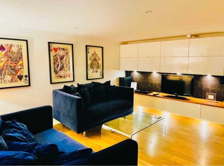 1 Bed Garden Flat with Private Entrance, Lower Rock Gardens, BN2