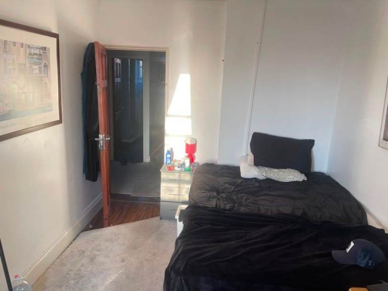 Room to rent in Brixton, Clapham and Streatham