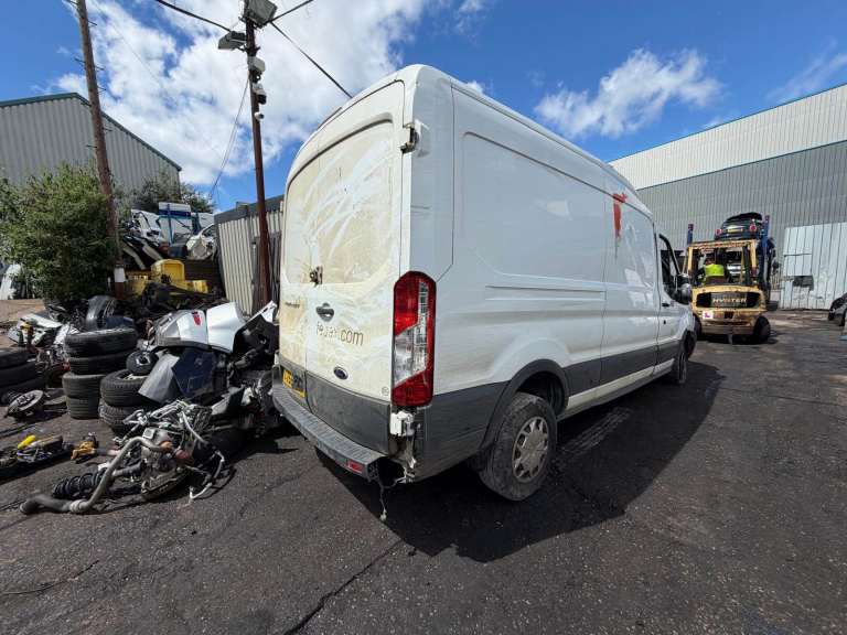 2018 FORD TRANSIT 2.0 TDCI 130PS H2 VAN BREAKING FOR PARTS