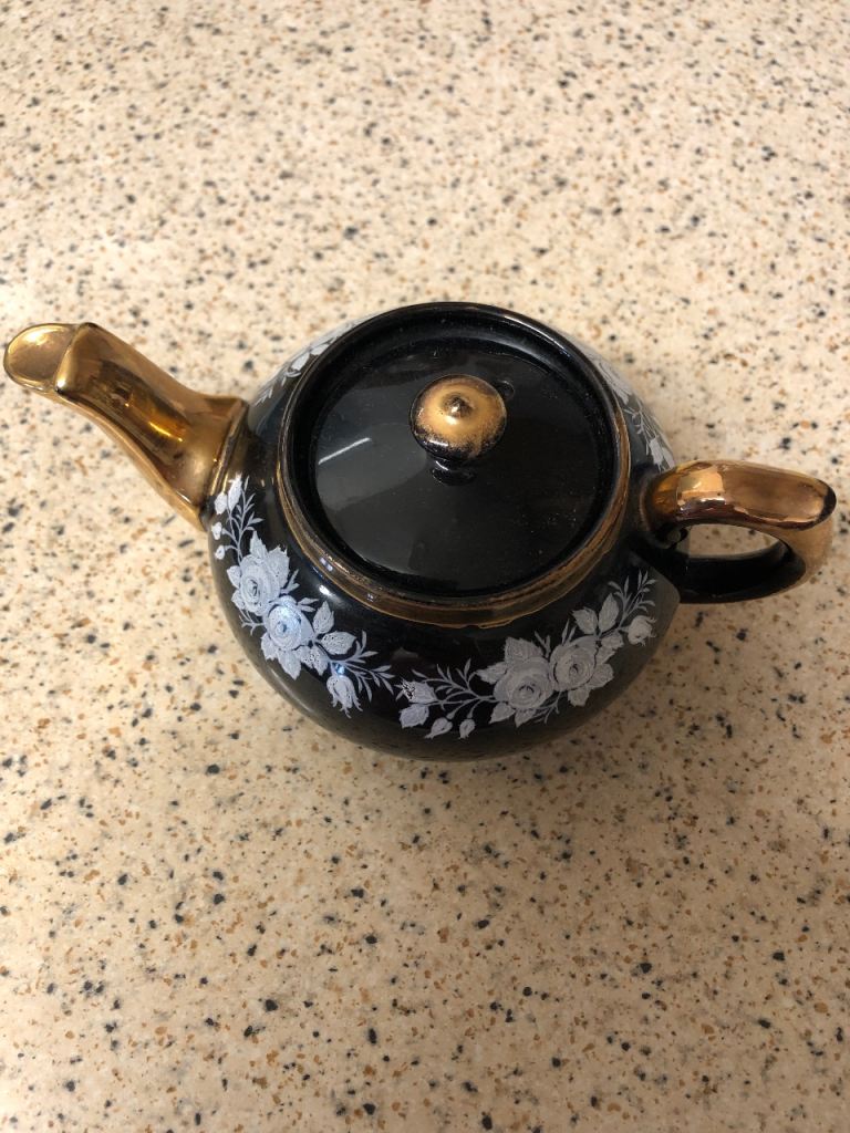 Black Ceramic Teapot with Gold Trim & Floral Design – Good Condition