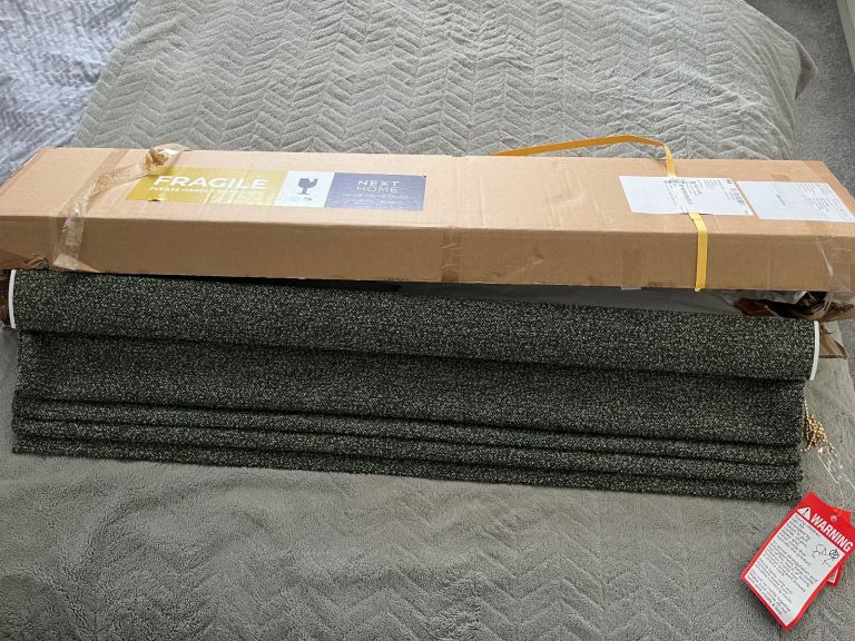 Roman blind 