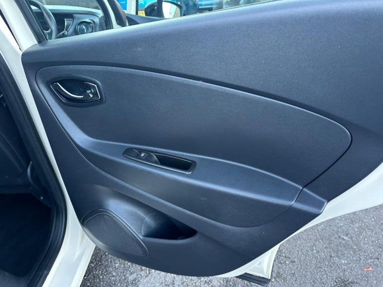  Renault Captur 1.5 dCi ENERGY Dynamique Nav Euro 6 (s/s) 5dr Diesel Manual