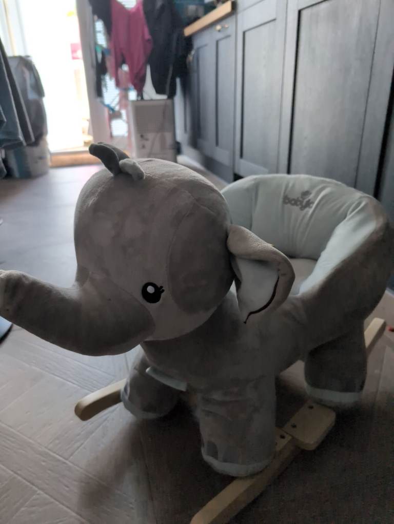 Rocking elephant