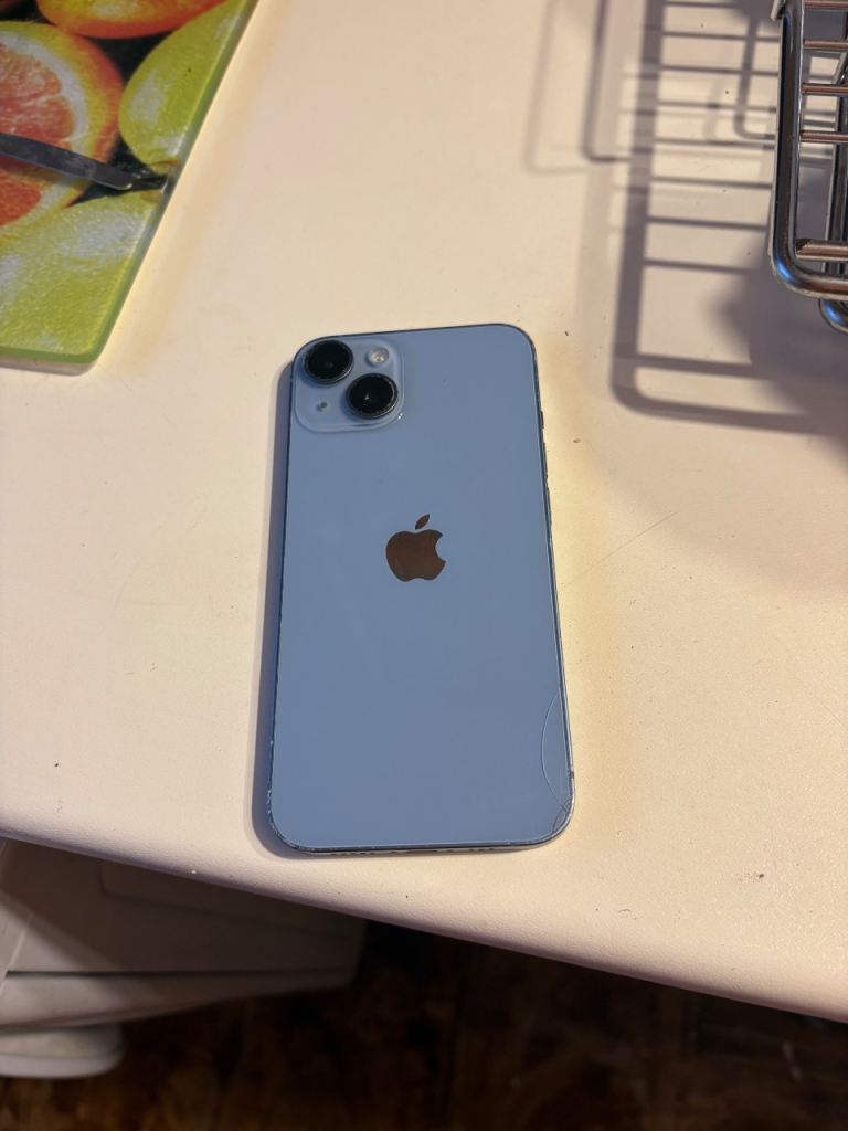 iPhone 14 