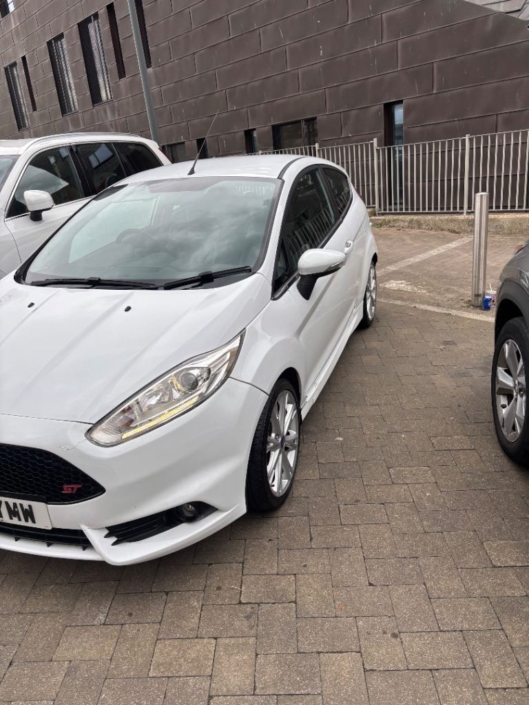 Ford fiesta 1.0 st replica 