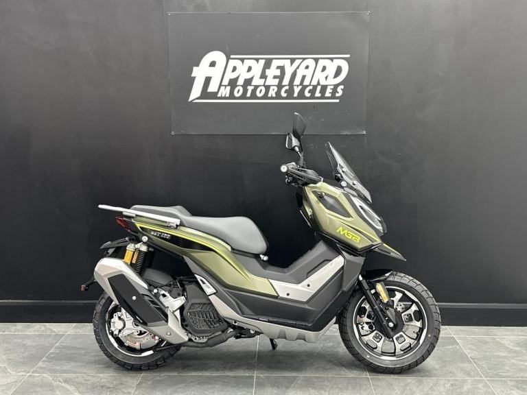 MGB SST 125cc SCOOTER
