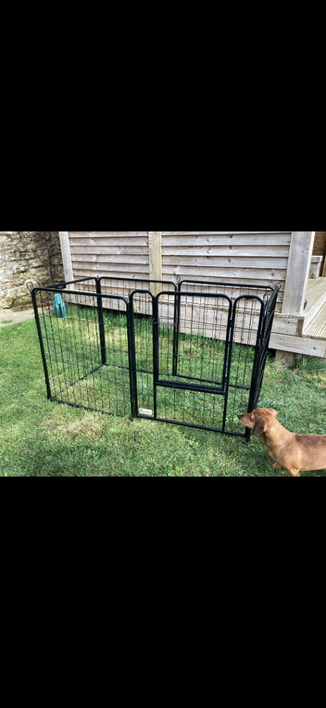 Dog crate. Great condition 