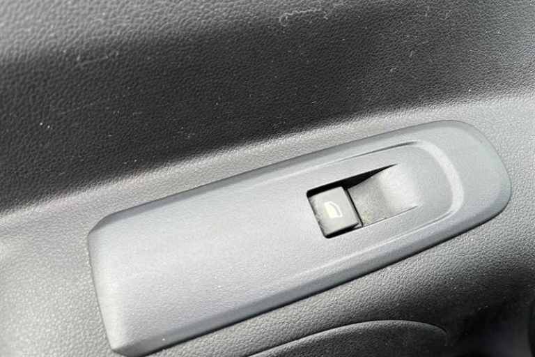 2022 Vauxhall Combo Life 1.5 Turbo D SE 5dr MPV DIESEL Manual