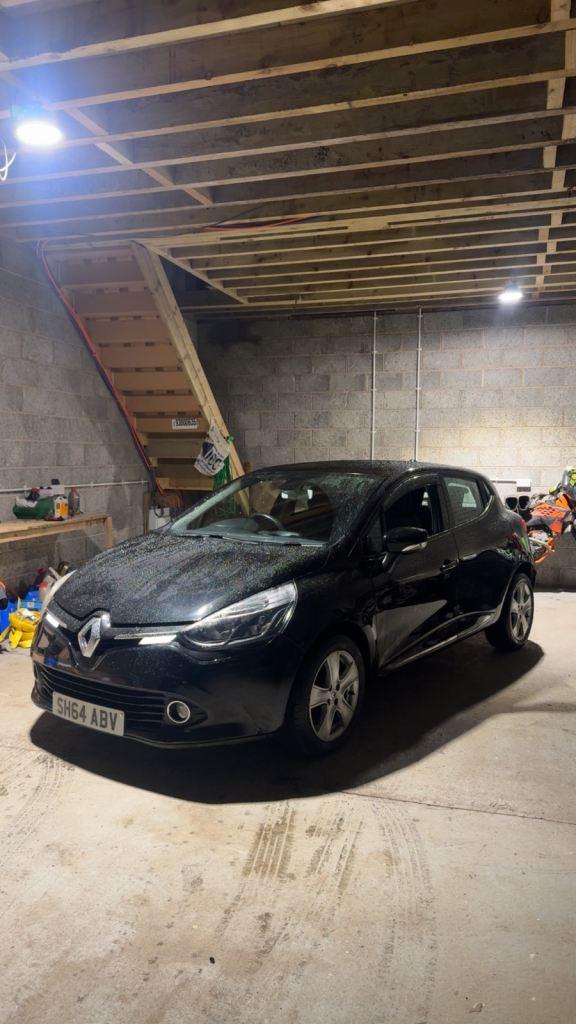 Renault, CLIO, Hatchback, 2014, Manual, 1461 (cc), 5 doors