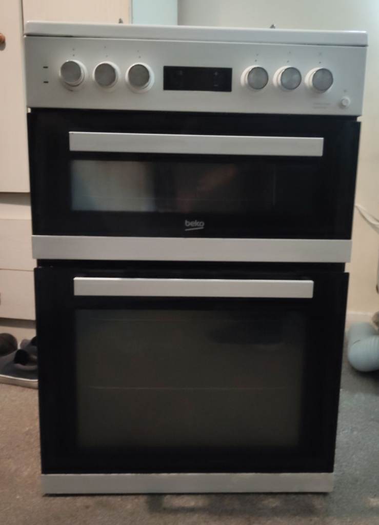 Beko duel fuel fan assisted cooker (60cm)