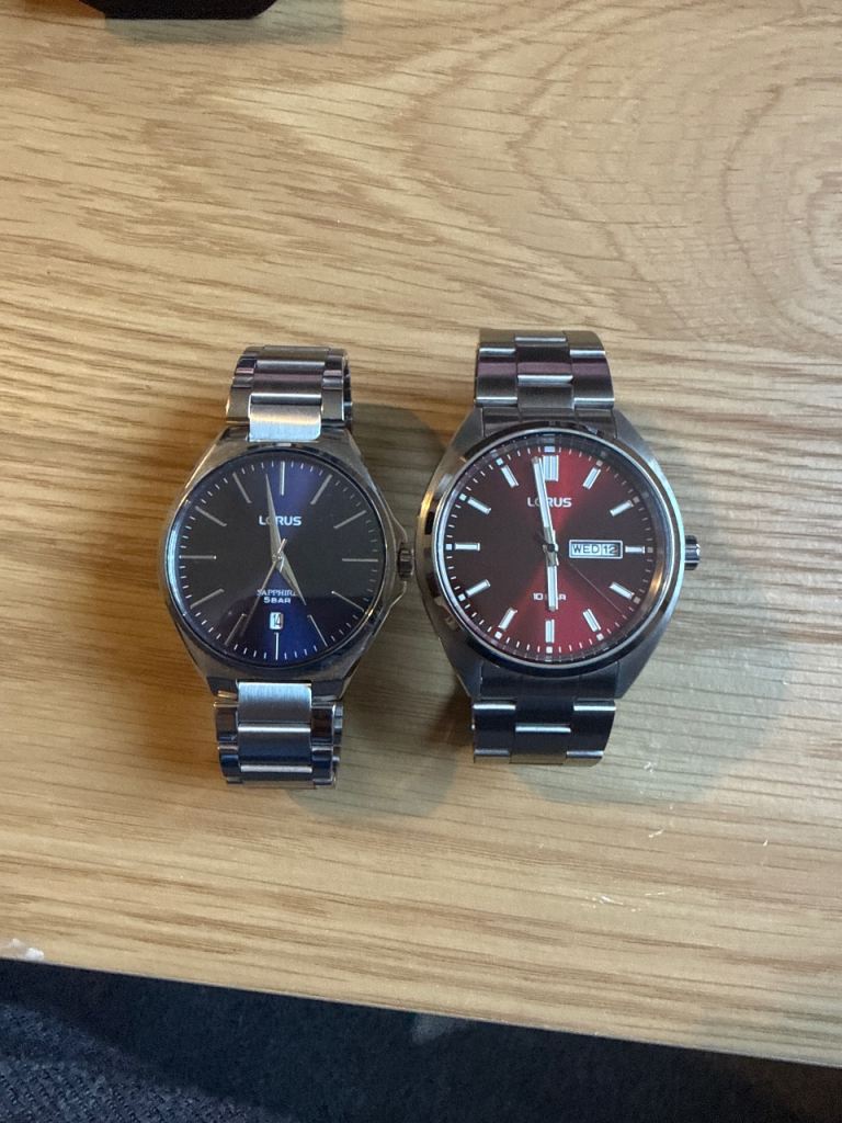 2 lorus watches