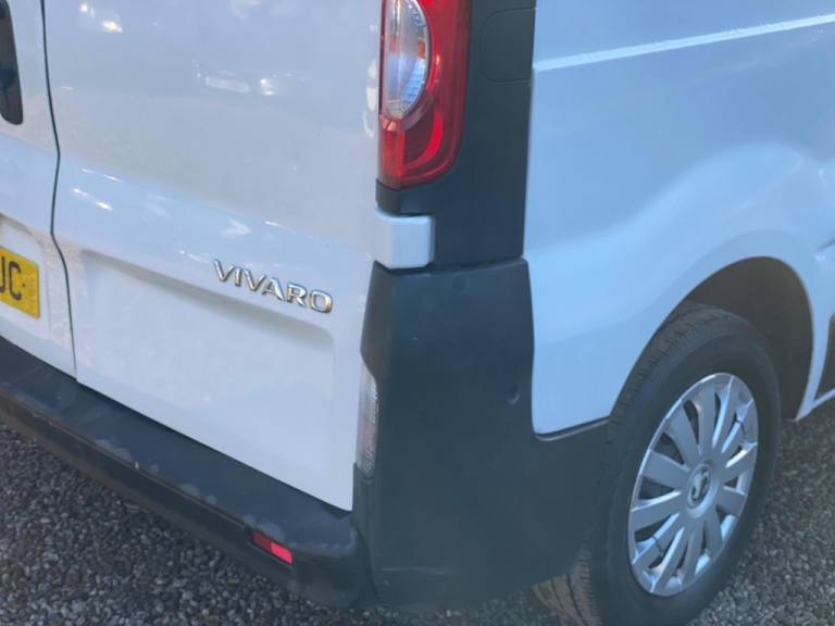 2013 Vauxhall Vivaro 2.0CDTI [115PS] Van 2.9t Euro 5 PANEL VAN DIESEL Manual