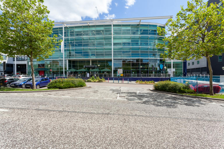 Milton Keynes - MK92UB \ Flexible Office Space for 2 Workstations