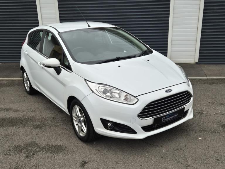 2013 Ford Fiesta 1.5 TDCi Zetec 5dr HATCHBACK Diesel Manual