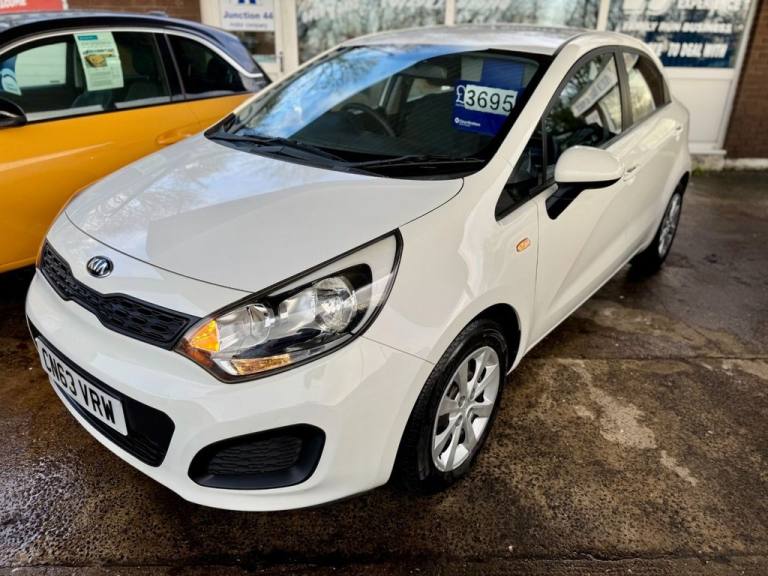 2013 Kia Rio 1.25 1 5dr HATCHBACK PETROL Manual