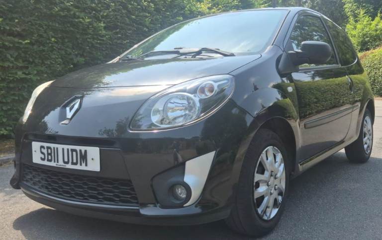 £35 Car Tax. Timing Belt changed.2011 Renault Twingo 1.2 Expression. Serviced 9 times.MOT: 29/01/27.
