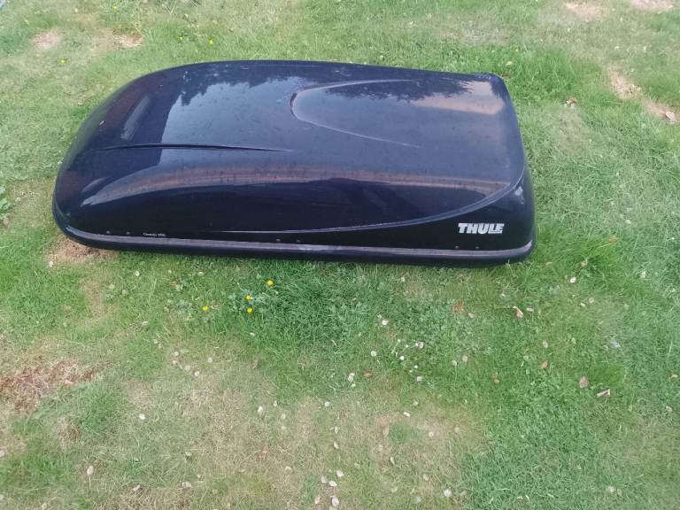 Thule Ocean 200 roof box 