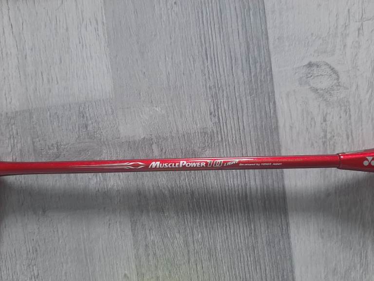 Muscle power yonex badminton racket 
