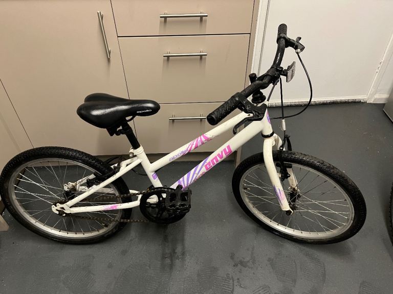 girls bike Apollo 