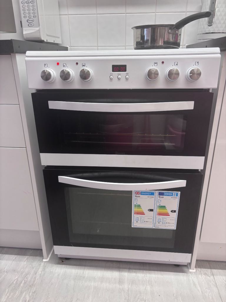 Swan Cooker – Used – Fully Working Except One Faulty Hob