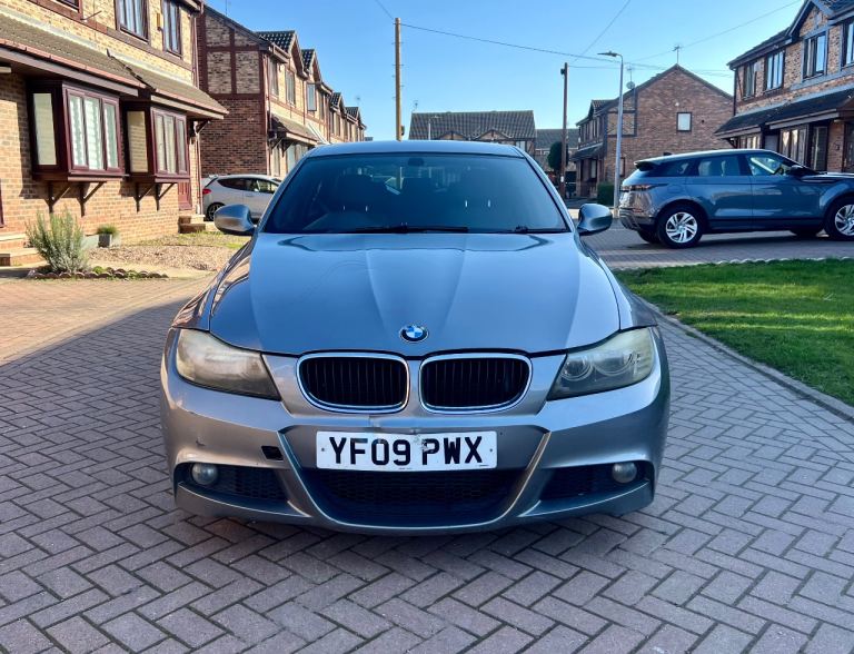 BMW, 3 SERIES, Saloon, 2009, Manual, 1995 (cc), 4 doors