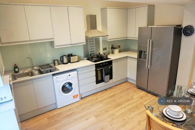 1 bedroom in Melbourne Street, Stalybridge, SK15 (#2915546)