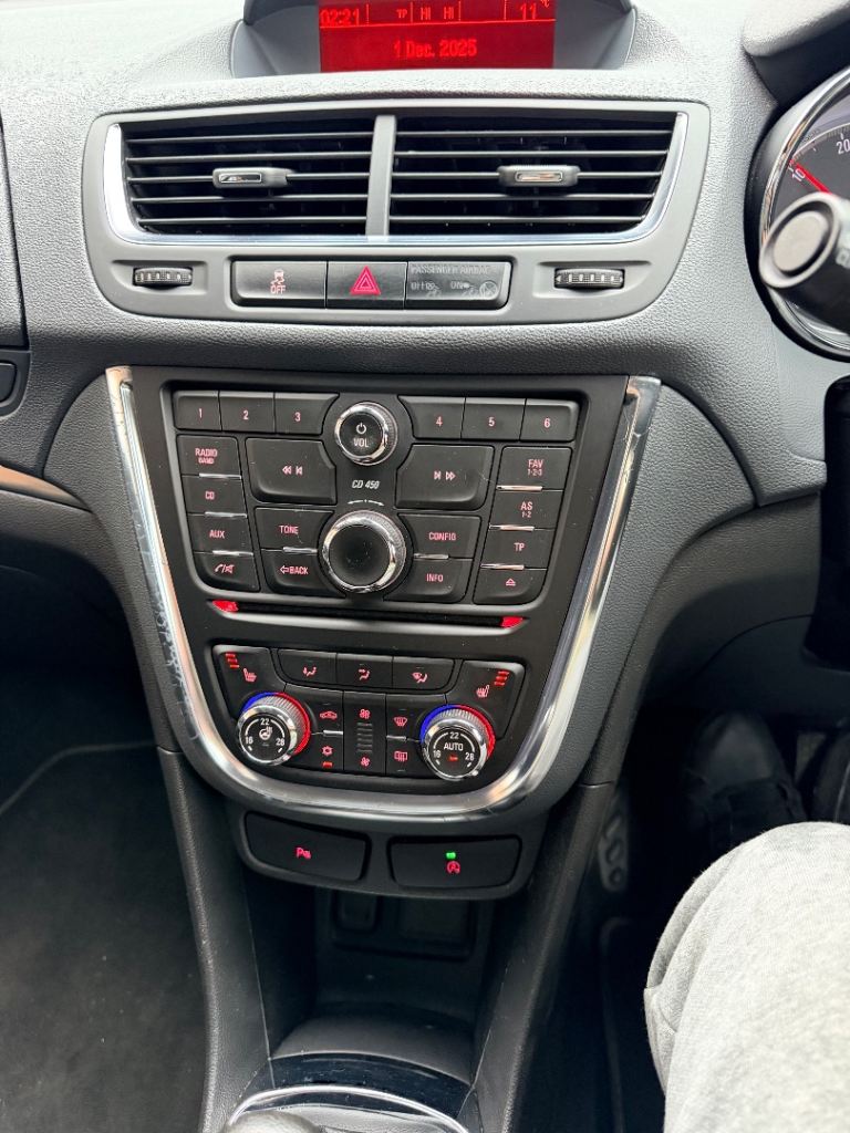 Vauxhall, MOKKA, Hatchback, 2015, Manual, 1598 (cc), 5 doors
