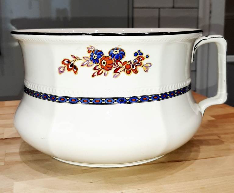 Vintage Chamber Pot Plant Pot J&G Meakin