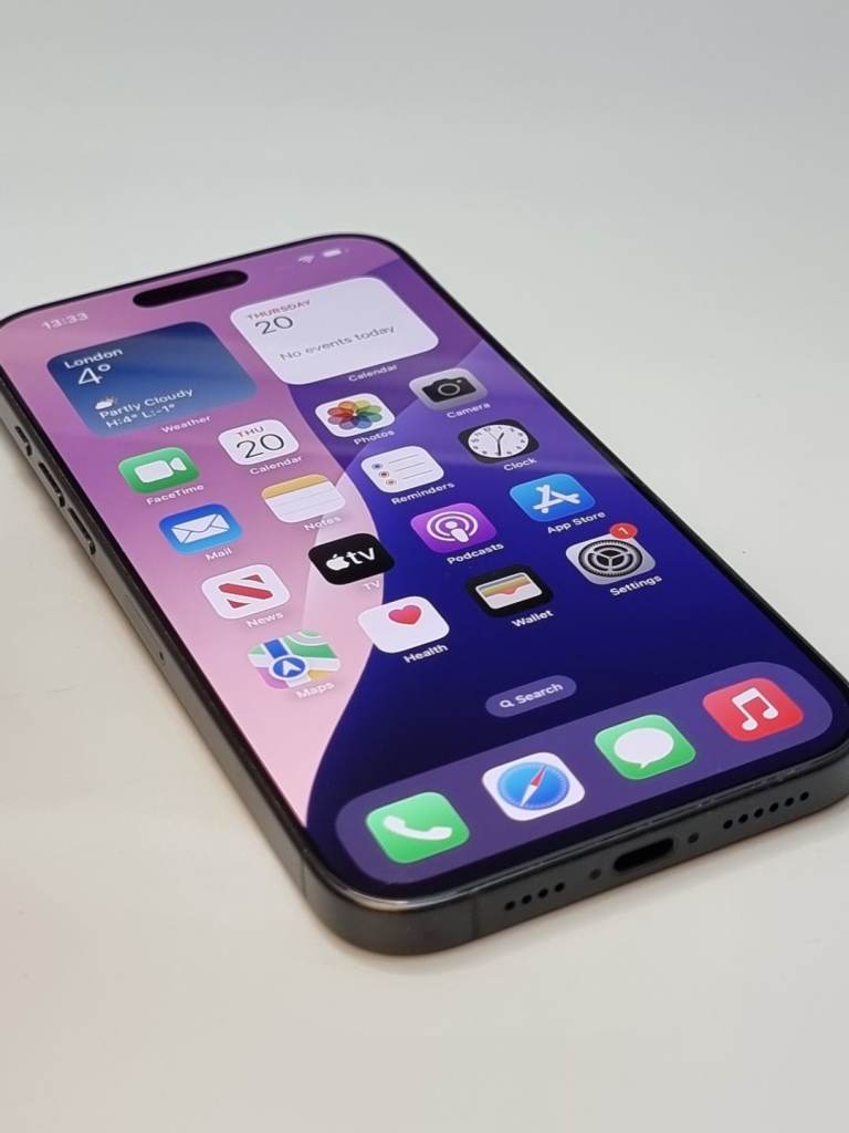 iPhone 16 Pro Max 256GB in perfect condition, Battery 100%, Warranty 